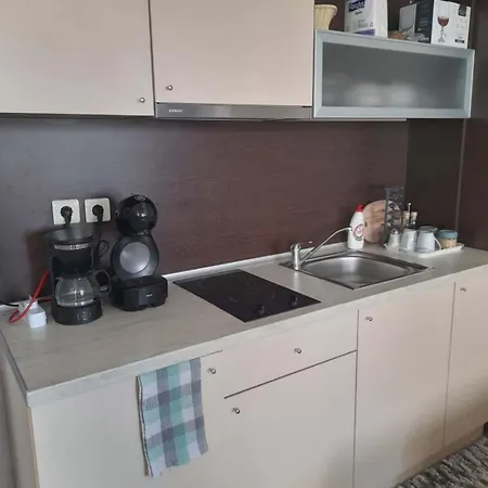 Апартаменти Private In Berlin Golden Sands Варна